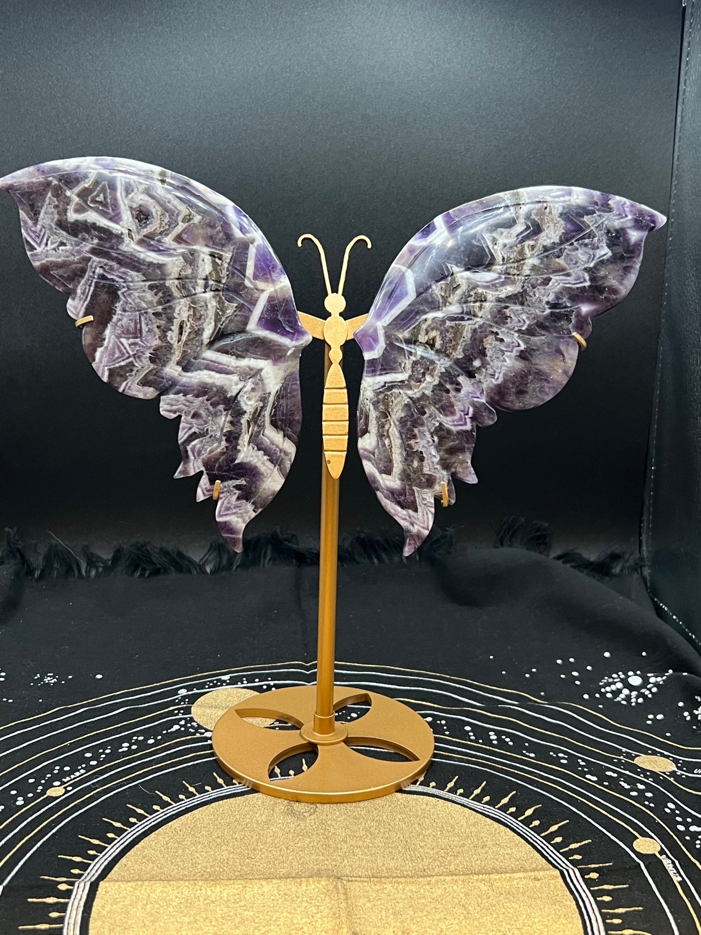 Dream Amethyst Butterfly Wing K8