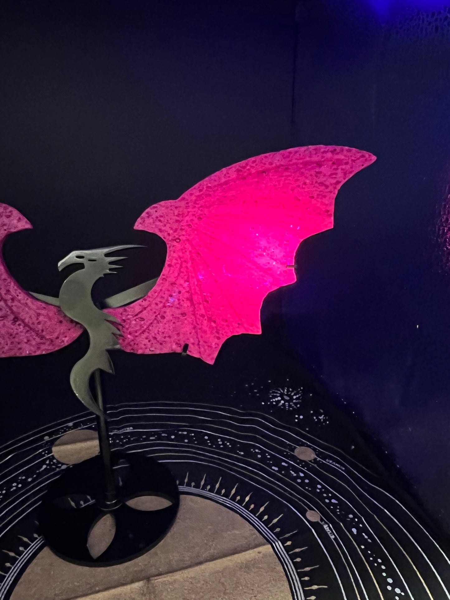 Fluorescent Ruby AAA Grade Dragon Wings Y3