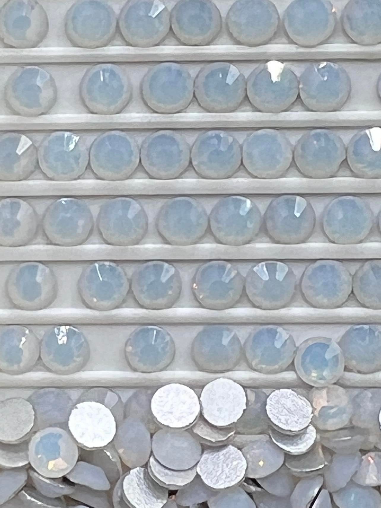 Snow White Opal