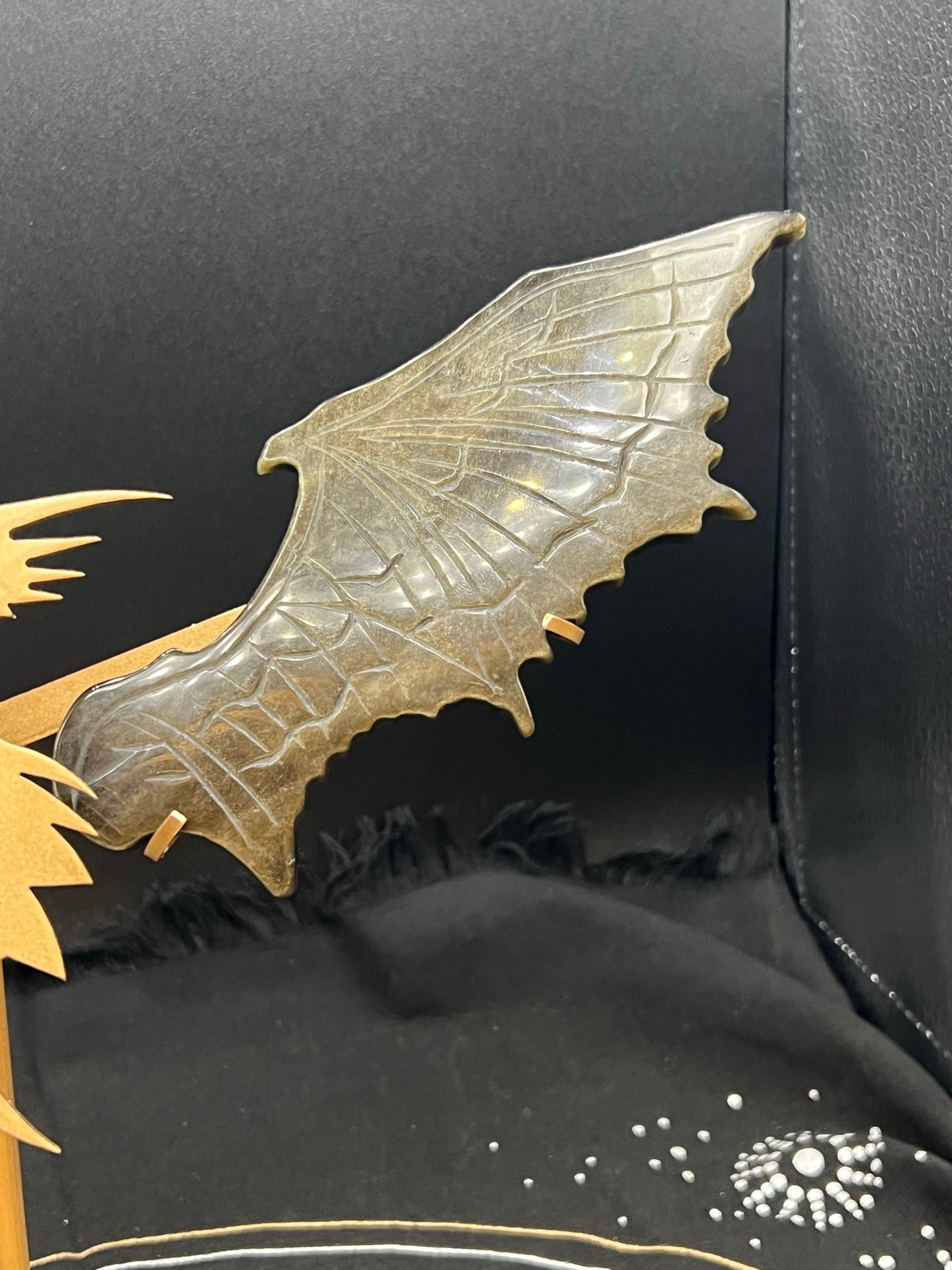 Golden Obsidian Dragon Wings A7