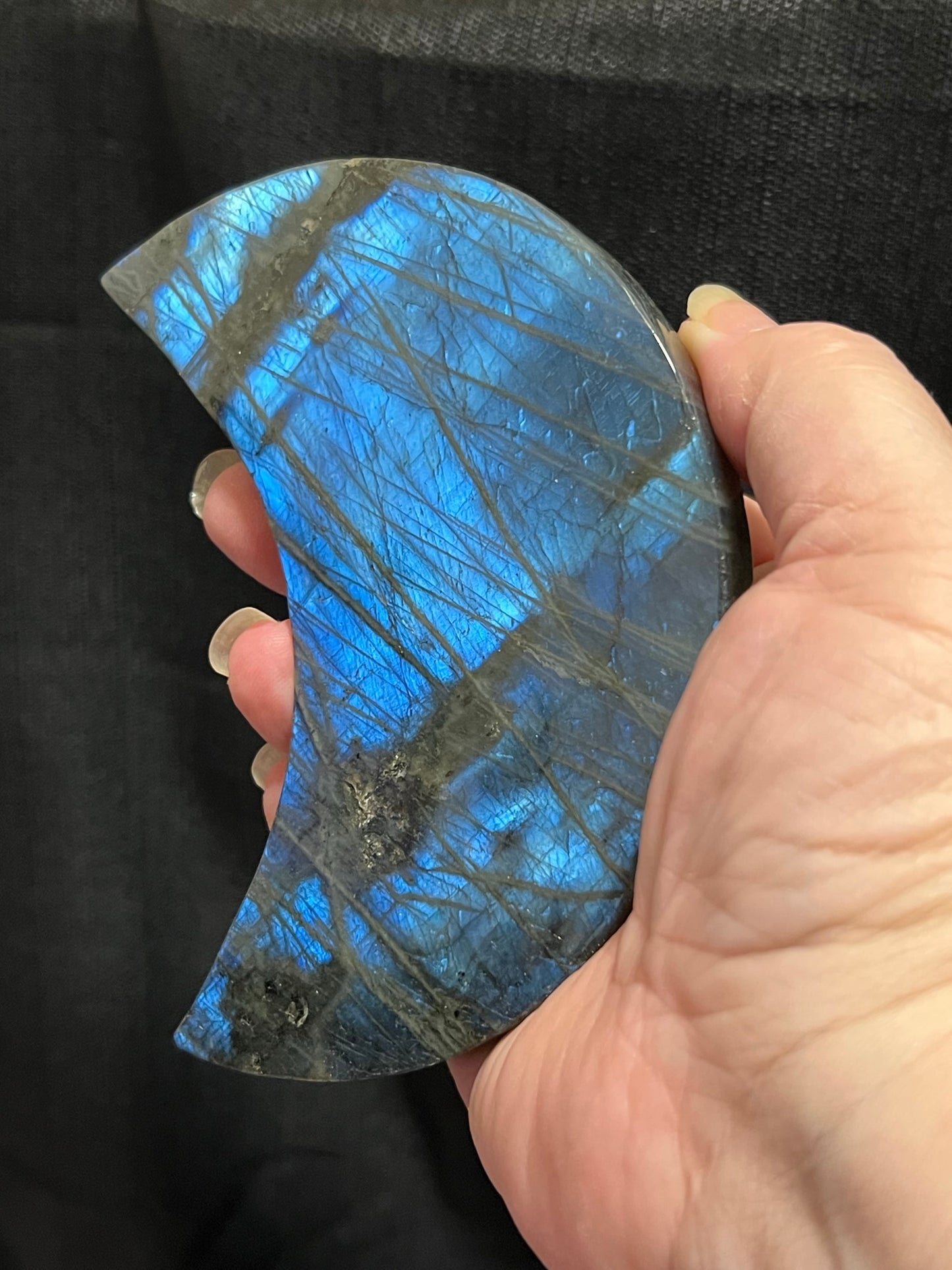 Labradorite Moon with Strong Blue Flash A4