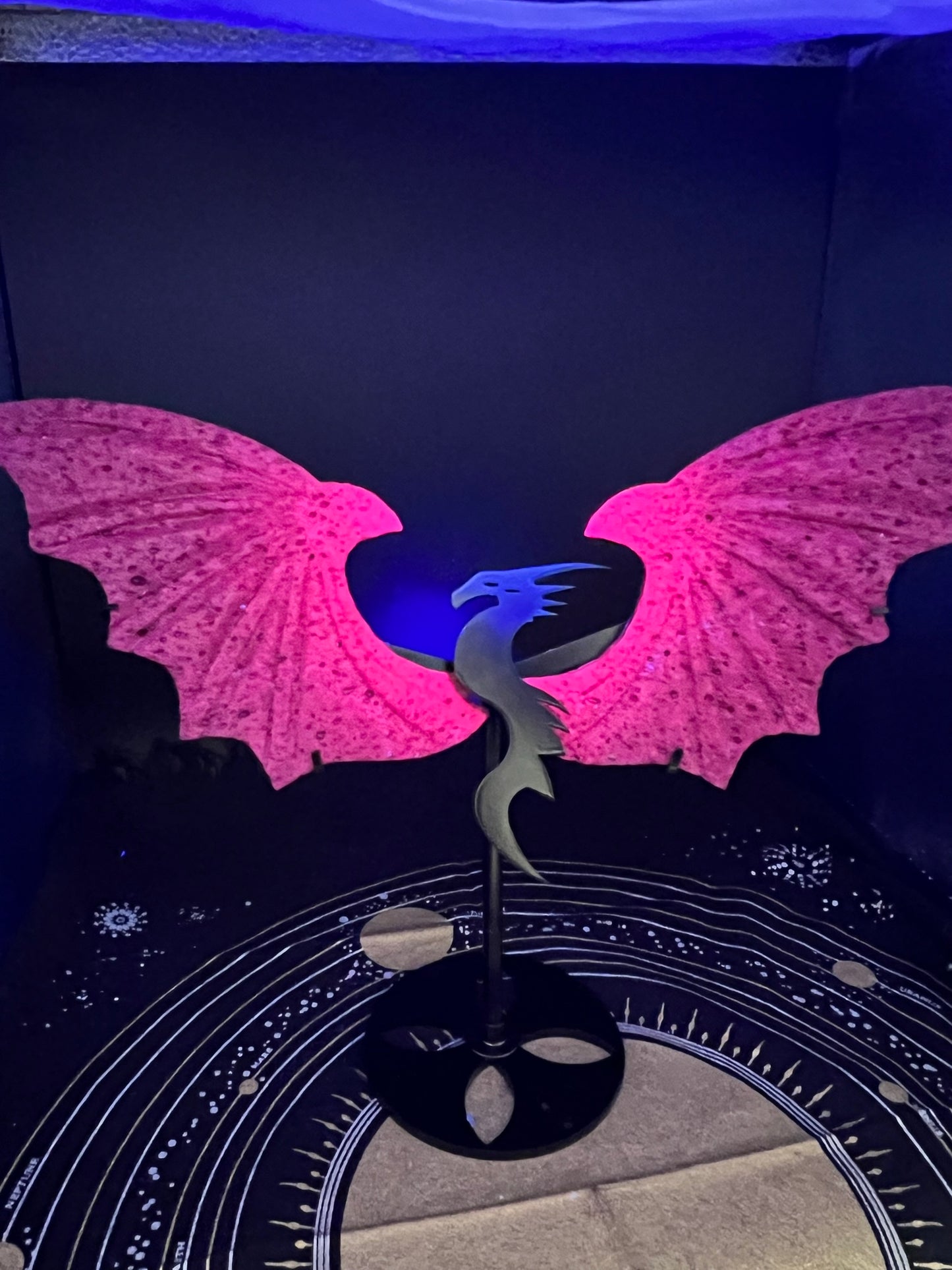 Fluorescent Ruby AAA Grade Dragon Wings Y3