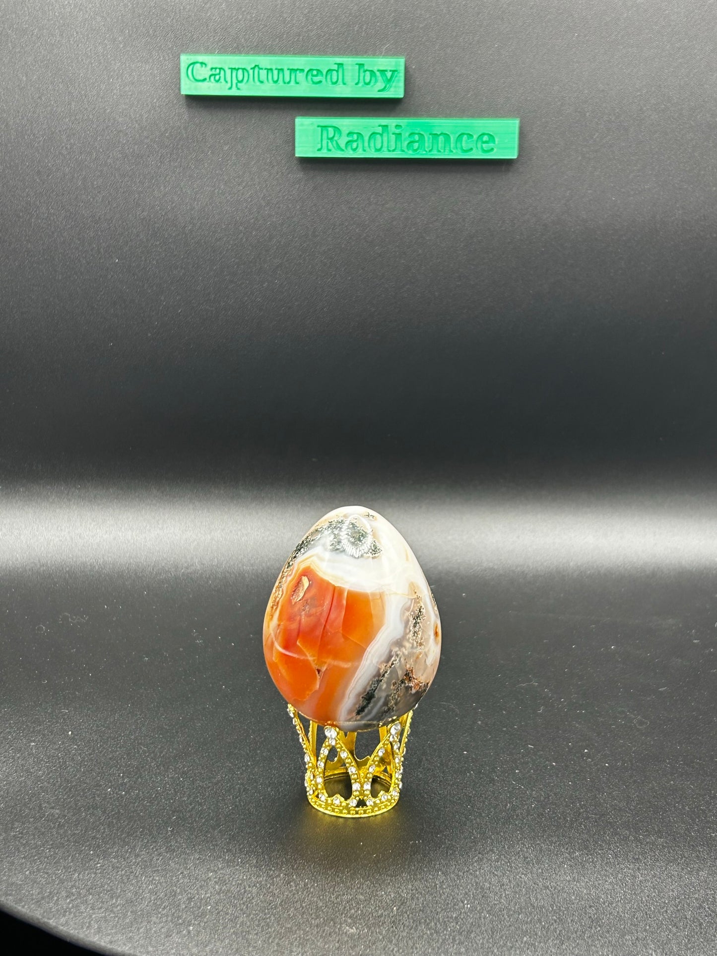 Carnelian Egg w/stand